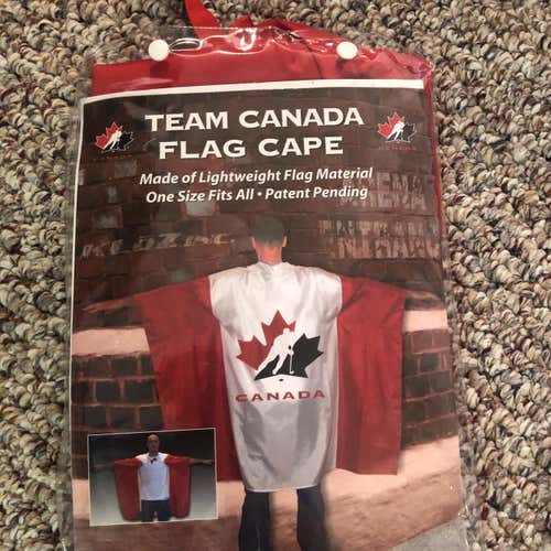 Team Canada Hockey Flag Cape