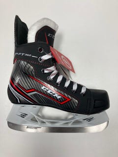 New Youth CCM FT360 Hockey Skates Regular Width Size 13