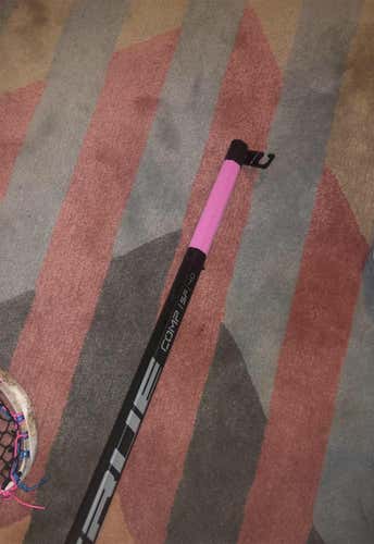 BNWT New True Comp 4.0 Shaft Gecko grip Included