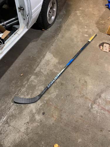 Senior Right Handed Nexus 1N Pro Stock Hockey Stick 0049