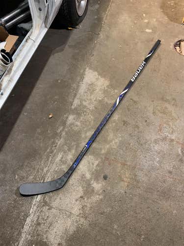 Senior Right Handed Vapor 1X Lite Pro Stock Hockey Stick 0051