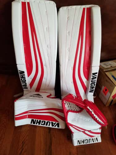 Used 34" Vaughn Regular Ventus slr pro carbon Goalie Full Set