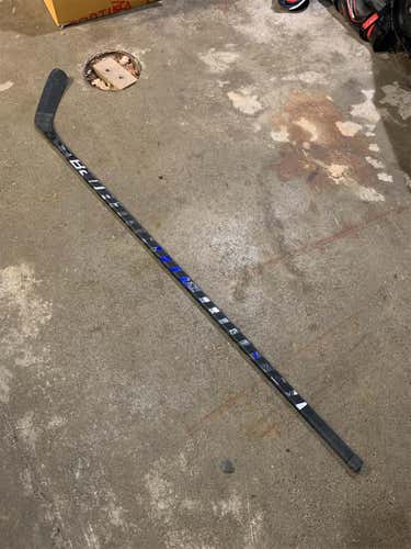 Senior Right Handed Nexus 1N Pro Stock Hockey Stick 0060