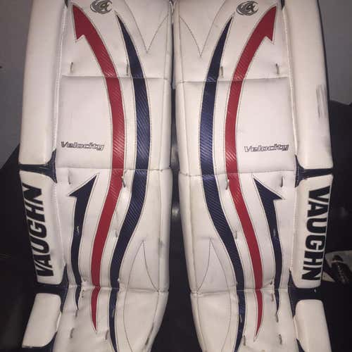 White Used 31" Vaughn Velocity V4 Goalie Leg Pads