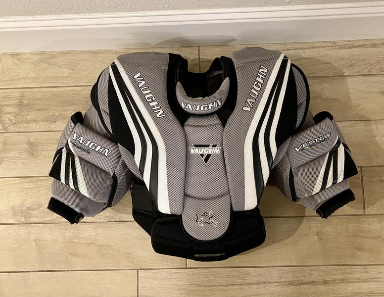 New Senior Small Vaughn Ventus SLR Pro Carbon Chest and Arm Protector Goalie Chest Protector