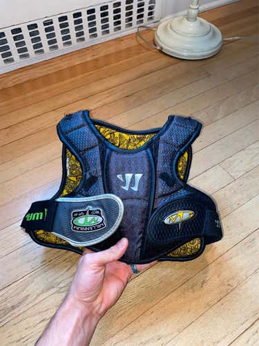Used Medium Warrior Shoulder Pads