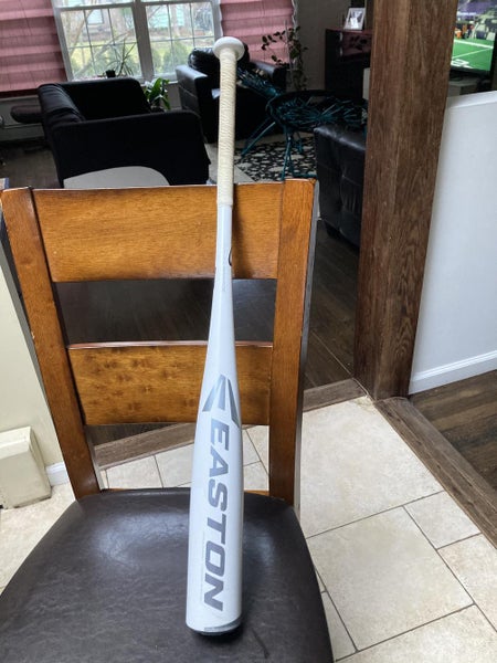 Used Kid Pitch (9YO-13YO) USSSA Certified 2018 Easton Composite Mako Beast Bat (-12) 19 oz 31"