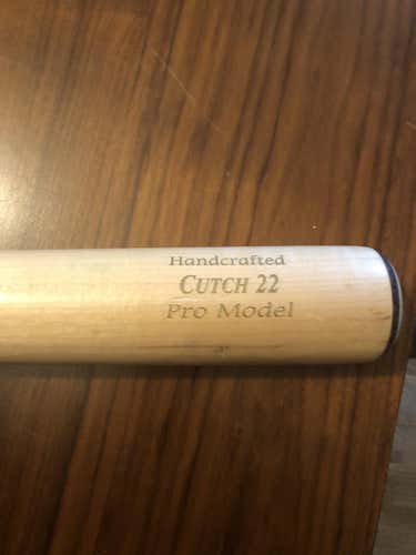 Used High School/College Marucci Wood Cutch 22 Bat (-3) 29 oz 32"