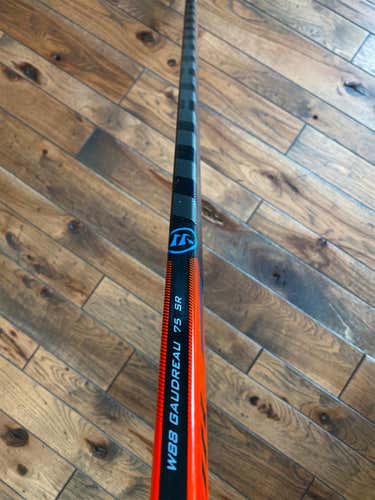 Senior Right Handed Covert QRE10   Hockey Stick