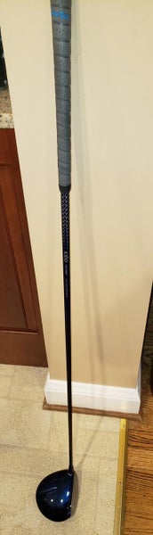 Women's XXIO 9 Right Handed Driver - 12.5 Loft - 44" MP900 Shaft - Used but Great Condition