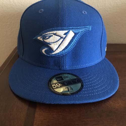 Toronto Blue Jays Royal Blue Adult 7 1/2 New Era Fitted Hat
