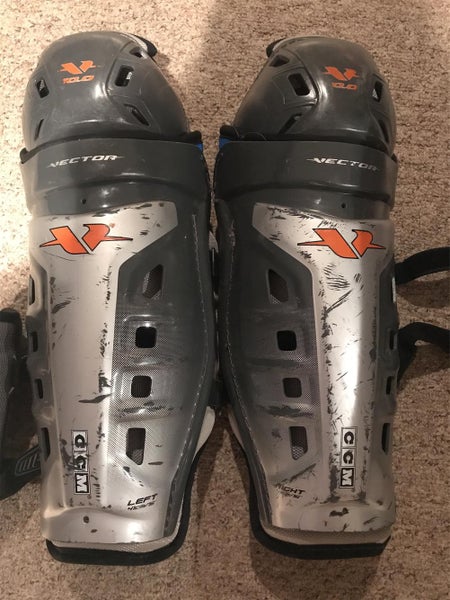 Senior CCM Vector 10.0 16inch Shin Pads