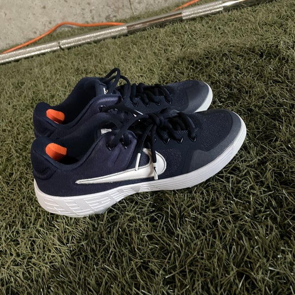 New Nike Alpha Baseball Cleats (size 7.5)