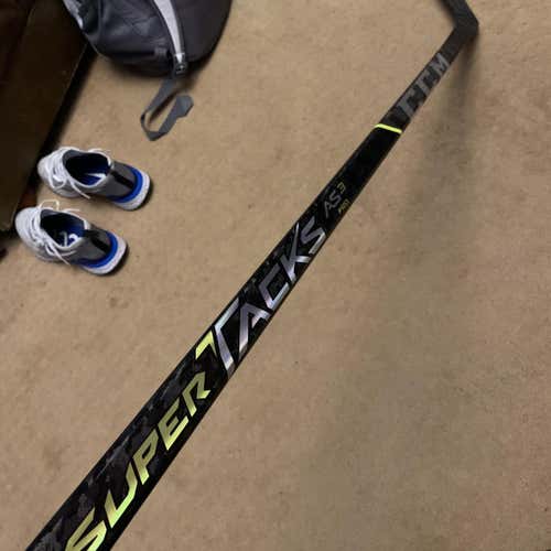 CCM Super Tacks AS3 Pro 65 P28 Left Hockey Stick Intermediate