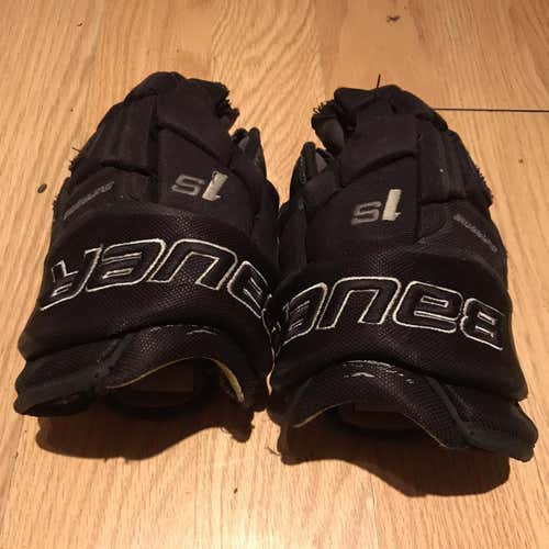 Black Junior Bauer Supreme 1S 12" Gloves