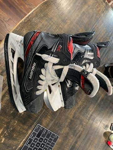 Used Junior Bauer Vapor 2X Hockey Skates Regular Width Size 4.5