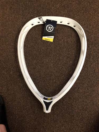 New Unstrung Nemesis 3 Goalie Head