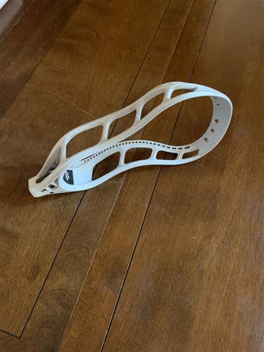 White StringKing Mark 2A