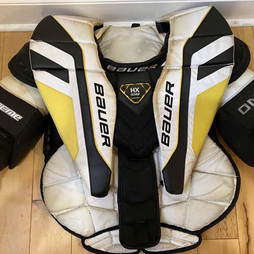 Intermediate Large Bauer One.9  Goalie Chest Protector