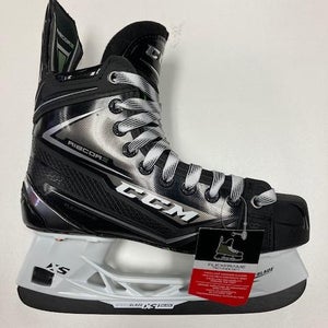 New Junior CCM Ribcor 80K Hockey Skates Regular Width Size 5