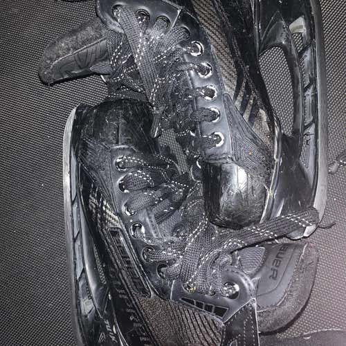 Youth Bauer Supreme All Black LE Hockey Skates