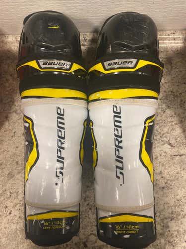 Senior Bauer Supreme 2S Pro Shin Pads