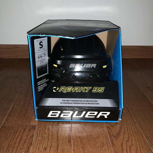 Used Pro Stock Bauer Re-Akt 95 Small