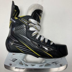 Junior New CCM Tacks 4092 Hockey Skates Regular Width Size 2.5