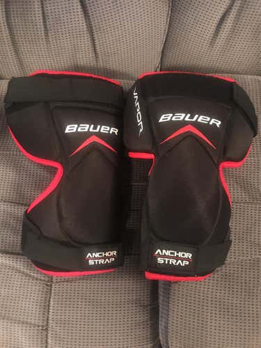 Bauer X900 Goalie Knee Guards