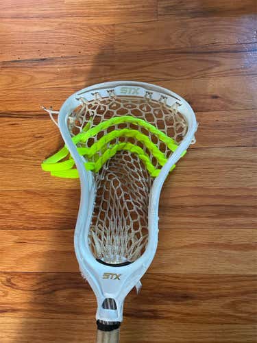 White Strung Stallion 700 Head