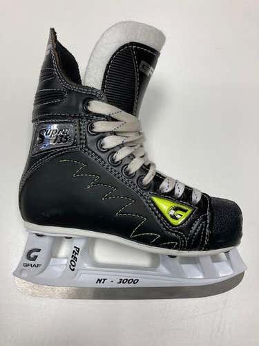 New Junior Graf Supra 735 Hockey Skates Regular Width Size 3.5
