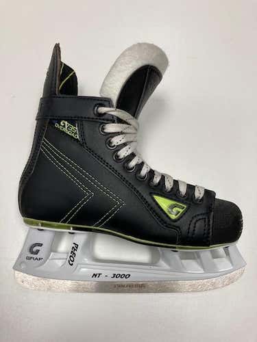 New Junior Graf 735 OVERLOAD Hockey Skates Regular Width Size 1