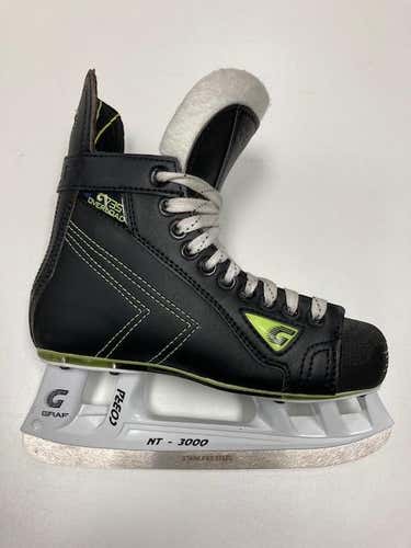 New Junior Graf 735 OVERLOAD Hockey Skates Regular Width Size 1.5