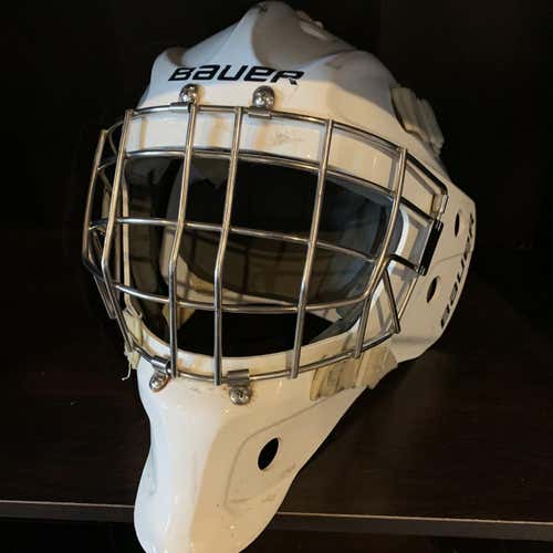 White Senior Bauer Profile 941  Goalie Mask