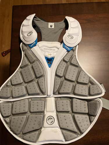 Like New Maverik Rome Chest Protector L/XL