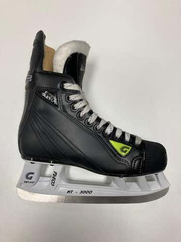 New Junior Graf G735 Supra Hockey Skates Regular Width Size 4