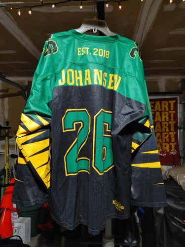 District 5 - Men's League Jersey - Johansen #26 XL