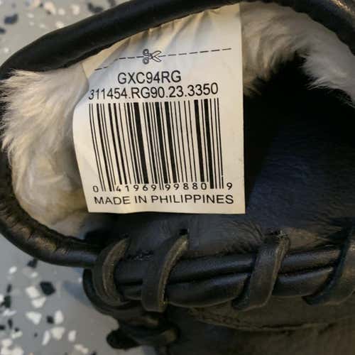 Black  Mizuno Like New Catcher's Supreme Series 33.5" Baseball Glove