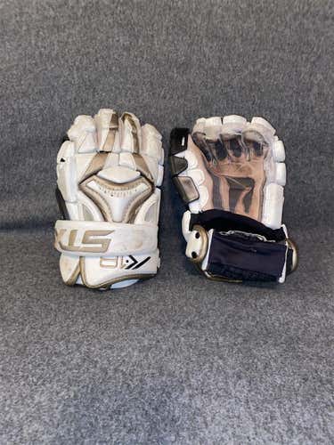 White Used STX K18  Lacrosse Gloves With Finger Guards