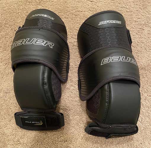 Bauer Supreme S18 Senior Goalie Knee Guards