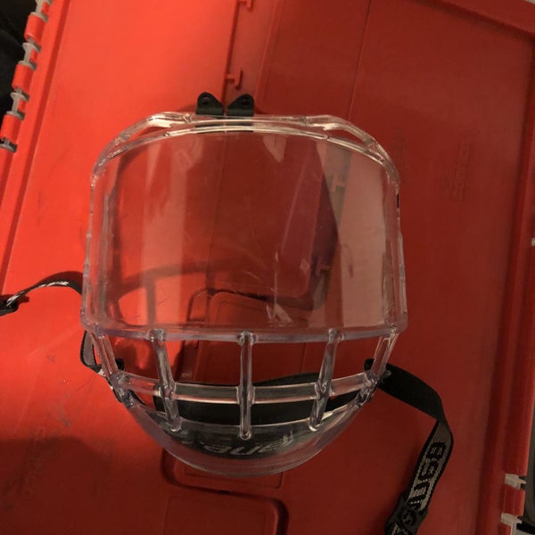 Senior Large Bauer Concept 3 Full Shield