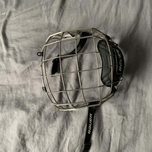 Senior Medium Bauer FM7500 Full Cage