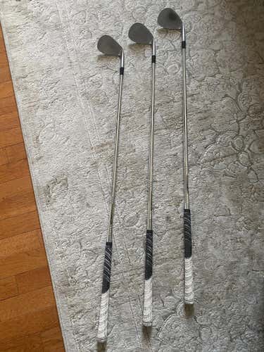 Men's Mizuno Left Hand mp R12  Wedges, Wedge Flex steel shafts, Lofts : 52,56,60