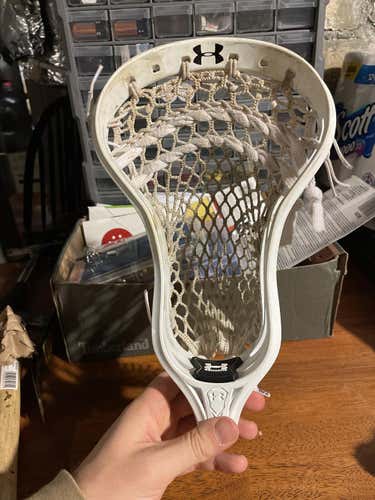 White Used Attack & Midfield Under Armour Strung Command Head