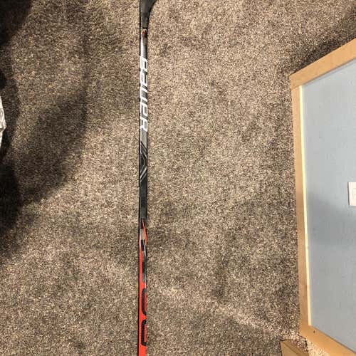 Senior Right Handed Vapor FlyLite Mid Pattern  Hockey Stick