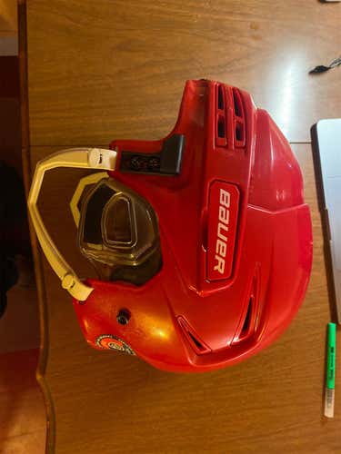 Red Used Large Bauer Re-Akt 75  Helmet