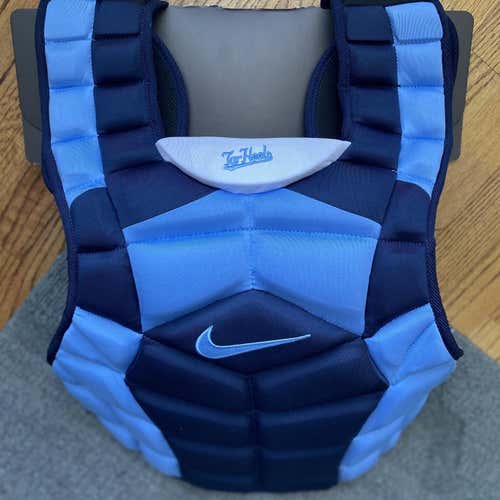 UNC (North Carolina) Adult Nike Vapor Catcher's Chest Protector 17 In.
