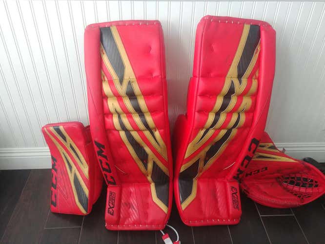 33+1.5 CCM Extreme Flex 4 Goalie Full Set - Pro Custom