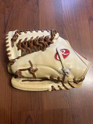 Rawlings Heart of the Hide 11.75” Baseball Glove