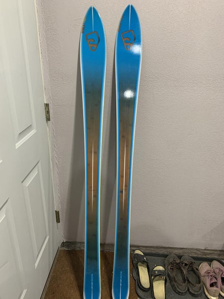 New Unisex Salomon Powder BBR Skis Without Bindings